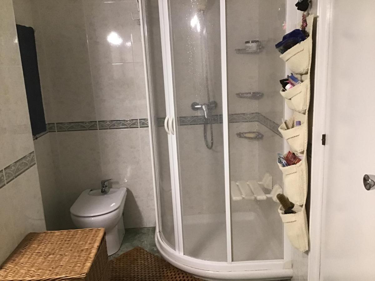 Superviews, Parking 24H Vigilado Incluido Y Netflix En Habitacion Independiente Con Bano Privado En Apartamento Particular, Francais&English Бильбао Экстерьер фото